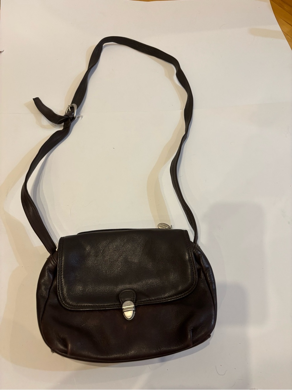 Vintage dark brown stone mountain crossbody bag